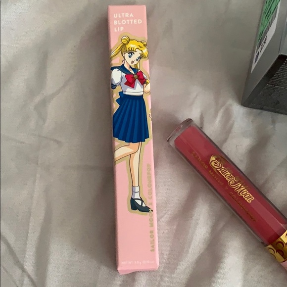 SAILOR MOON X COLOUR POP & BUNDLES - Picture 4 of 5